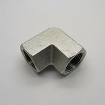 Accesorios de tubería galvanizados HEMBRA 7T9 90 ° BSPT