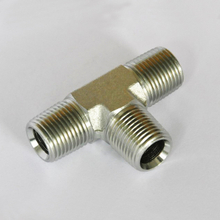 Acopladores de acero del SAE 140437 masculinos masculinos de la cuerda de rosca de tubo de la te 5600 del tubo (los tres extremos)